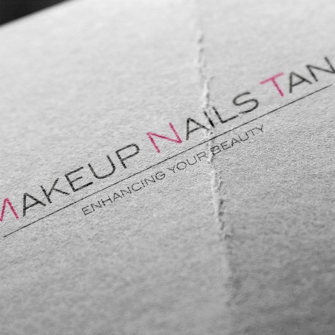 Makeup Nails Tan-logo